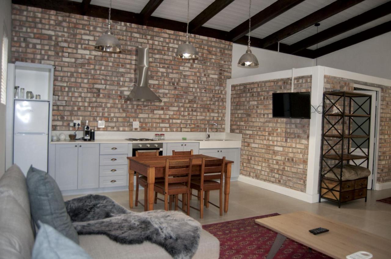 Alte Villa Boutique Hotel Lüderitz Kültér fotó