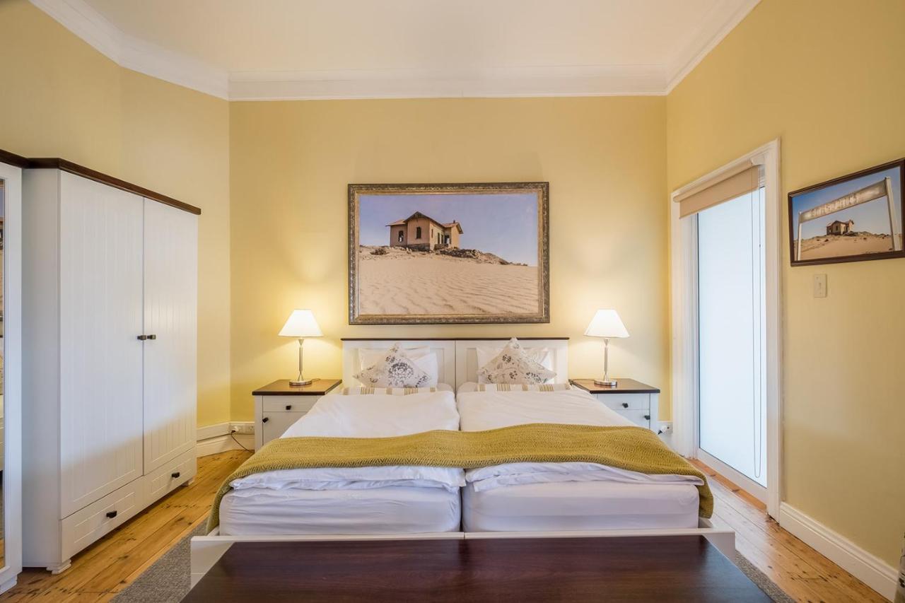 Alte Villa Boutique Hotel Lüderitz Kültér fotó