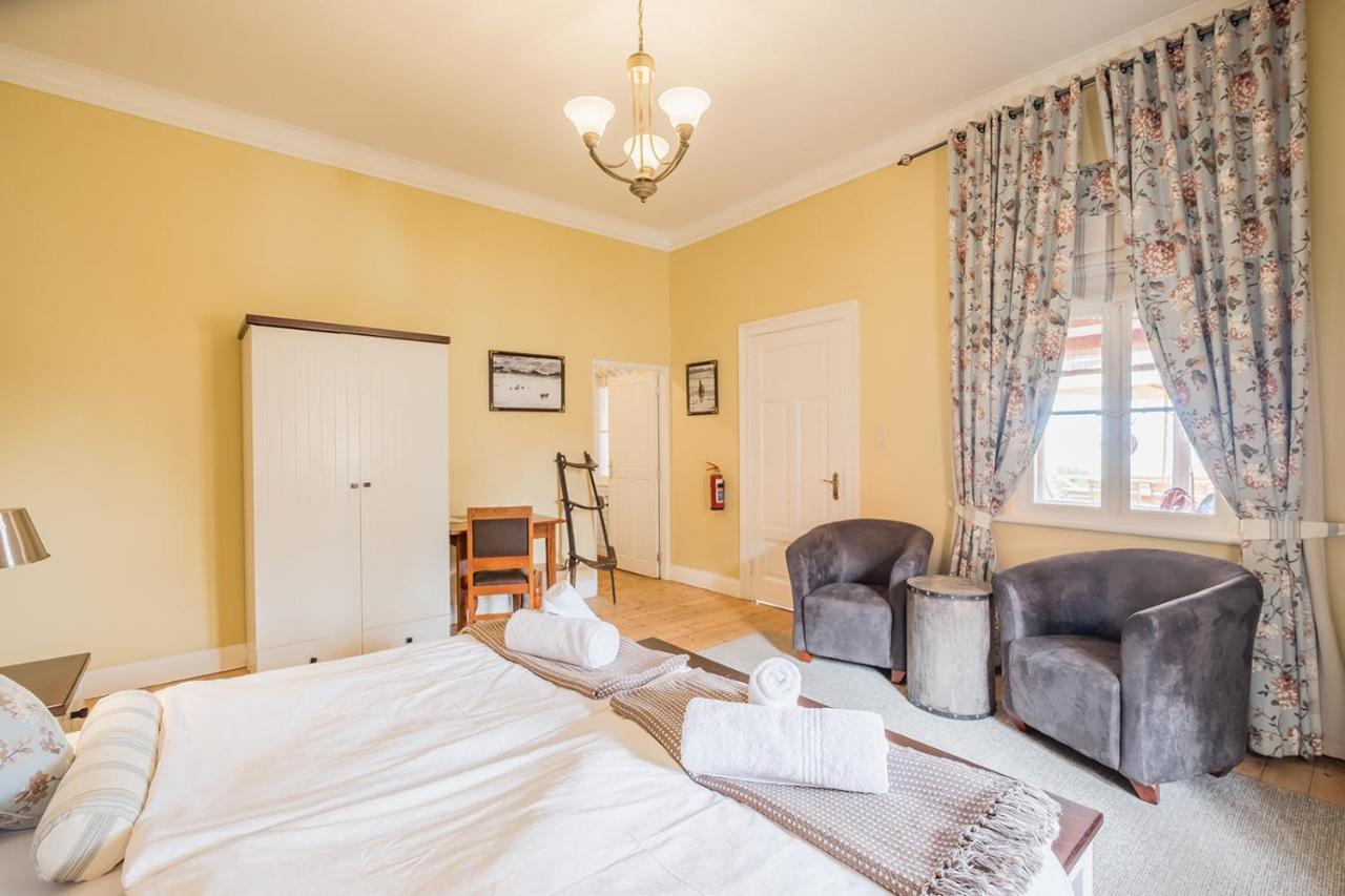 Alte Villa Boutique Hotel Lüderitz Kültér fotó